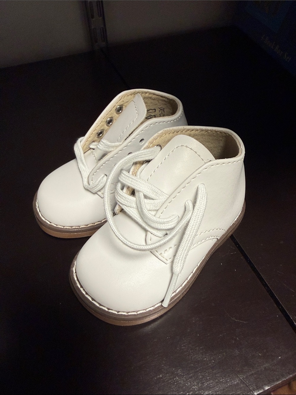 FootMates White Toddler Lace-Up Leather Walkers